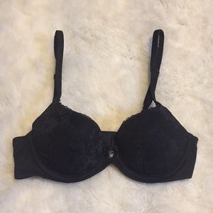 Victoria secret lined Demi bra